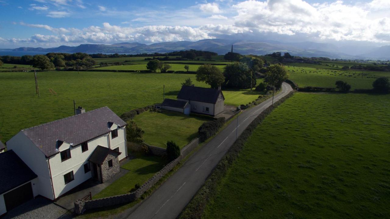 4 Bedroom Detached Farmhouse Mountain Views 보마리스 외부 사진